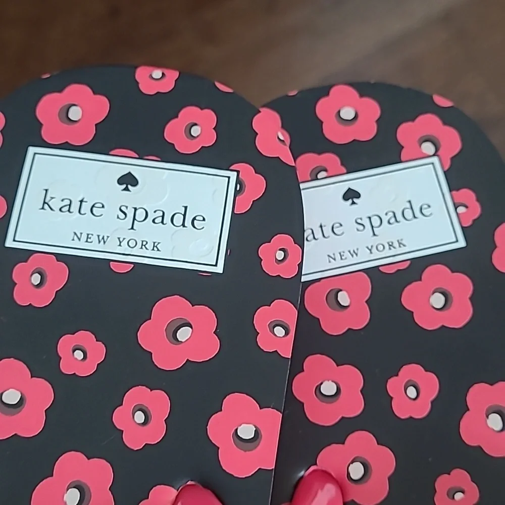 Kate Spade Fuschia Floral Flip Flops -Size 11